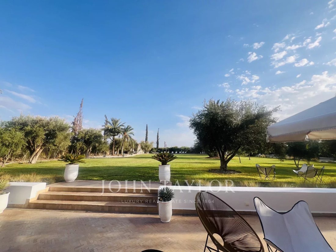 Villa in Menara, Marrakesh-Safi, Morocco 2 - 15053758