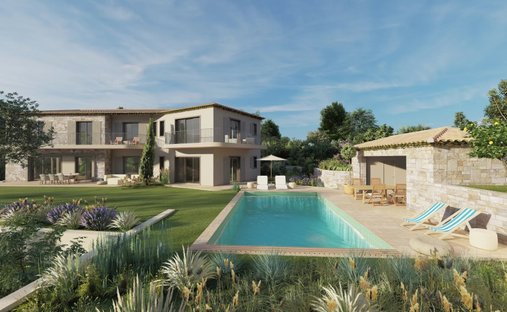 Villa in Croix des Gardes, Cannes, France 1