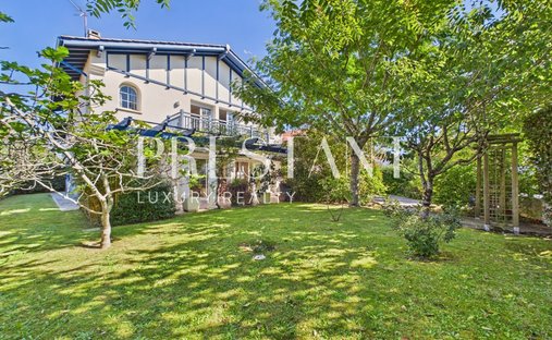Casa a San Martino-Città dei Fiori, Biarritz, Francia 1