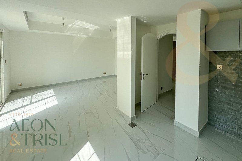 Villa in United Arab Emirates 5 - 16327540