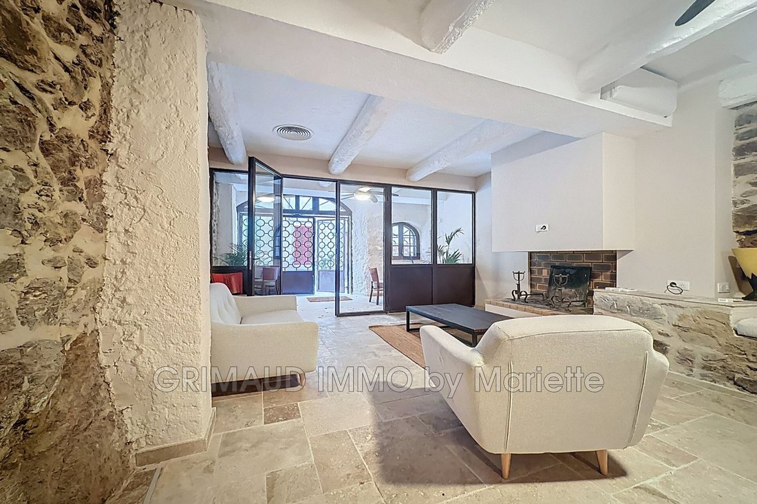 Villa in Grimaud, Provence-Alpes-Côte d'Azur, France 3 - 15595856