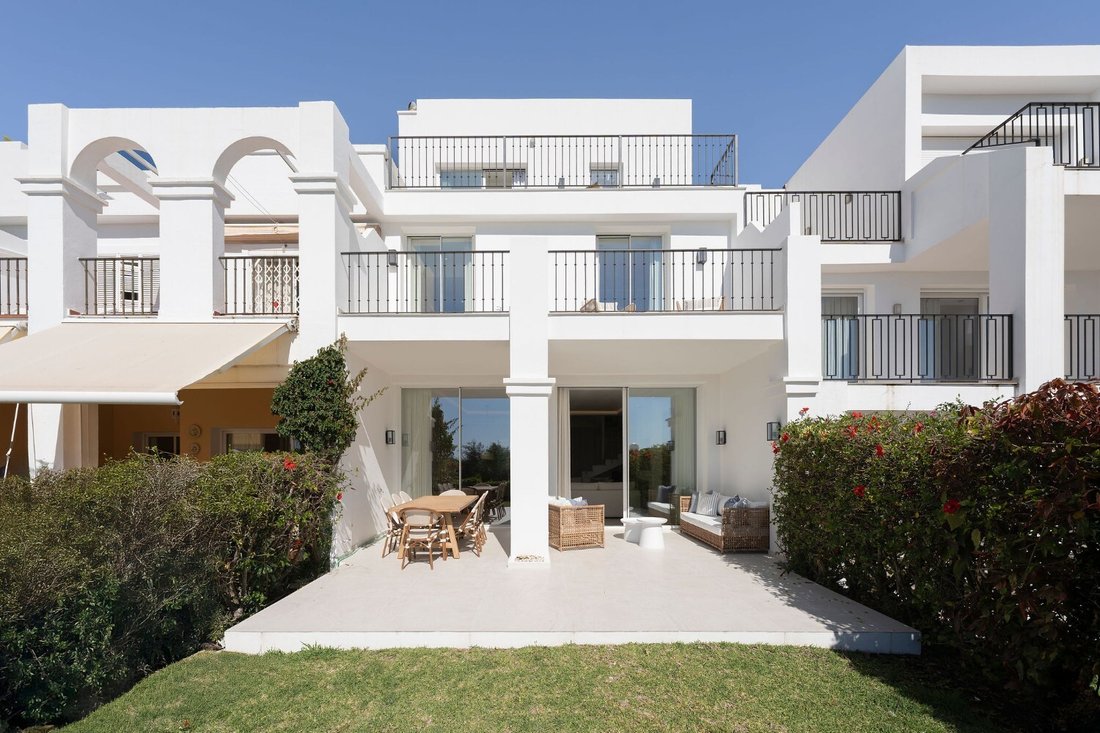 Townhouse in La Quinta, Benahavis, Andalusia 4 - 16326753