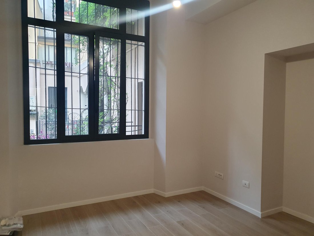 Apartment in Bocconi, Milan, Italy 2 - 16326741