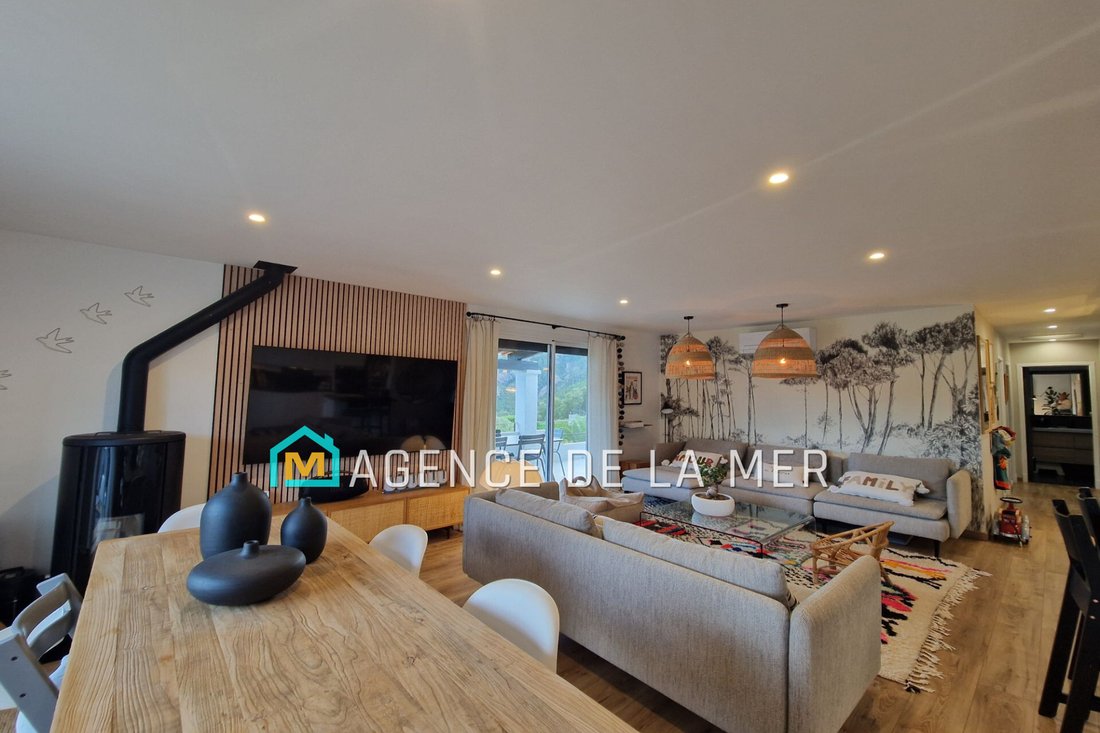 Villa in Exterieurs, Frejus, France 4 - 16329672