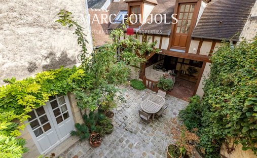 Haus in Senlis, Nordfrankreich, Frankreich 1