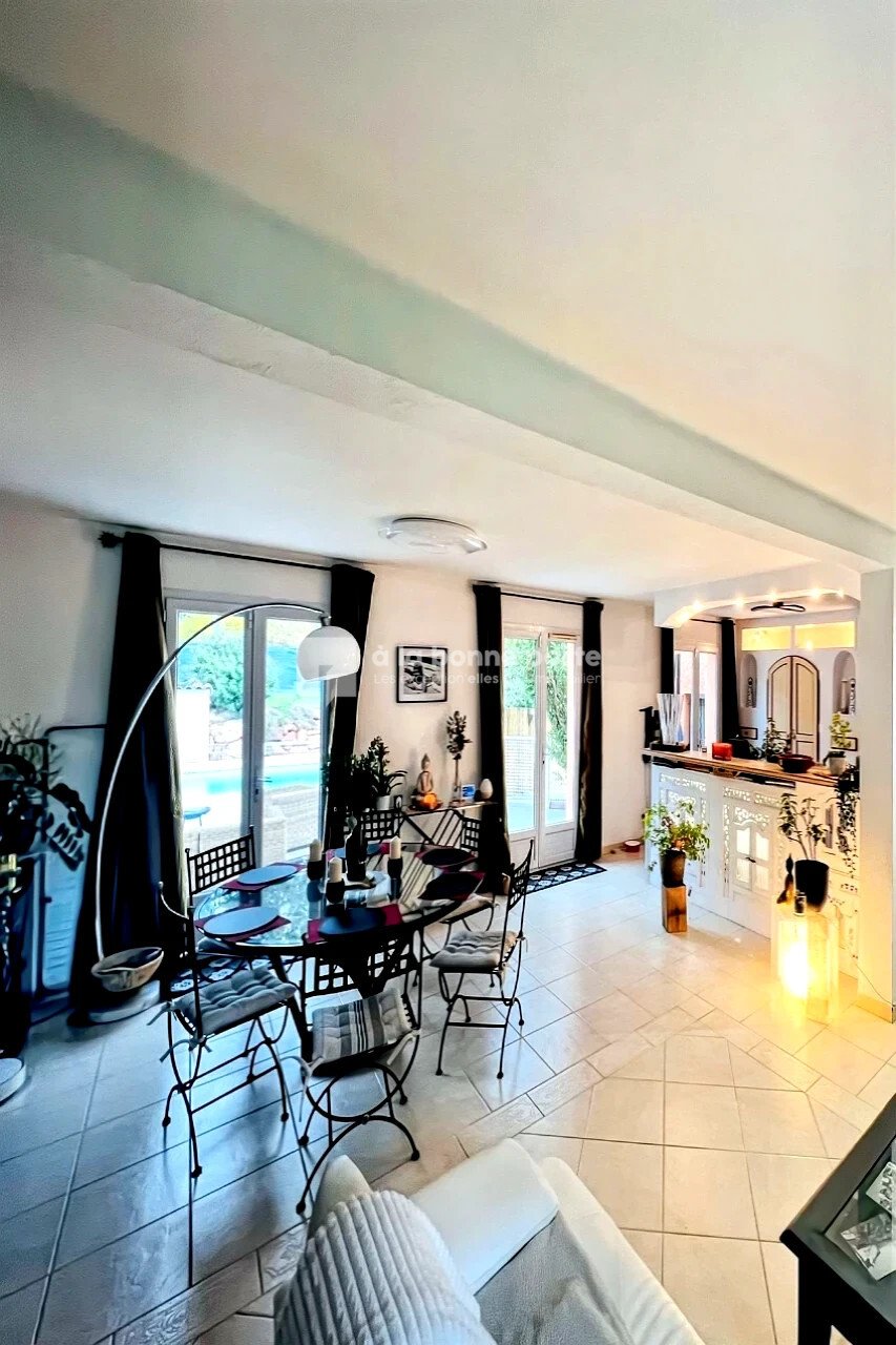 Villa in Taradeau, Provence-Alpes-Côte d'Azur, France 5 - 15005983
