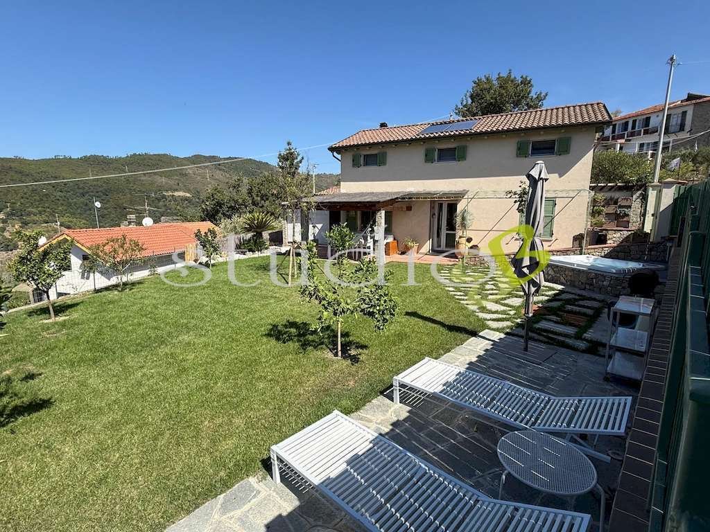 Villa in Seborga, Liguria, Italy 1 - 16329113
