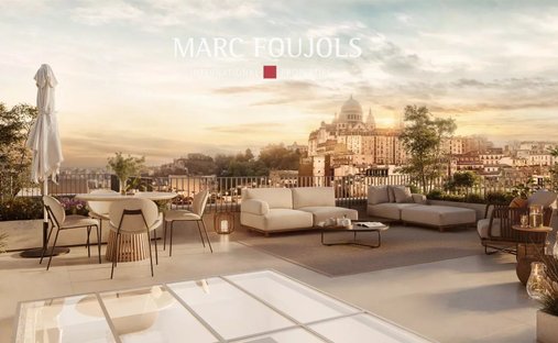 Apartment in Paris 18e Arrondissement, Paris, France 1