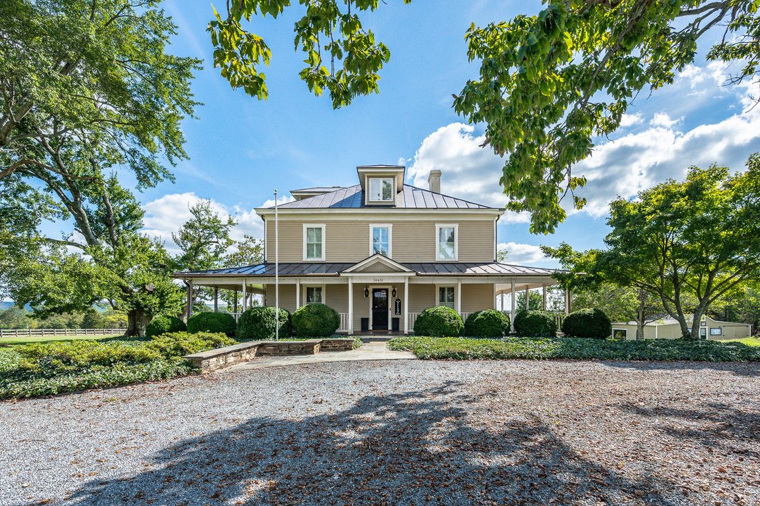 House in Huddleston, Virginia, United States 1 - 16328040