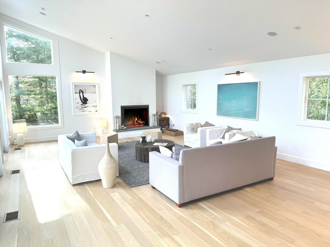 Quogue, New York, United States 2 - 16329740