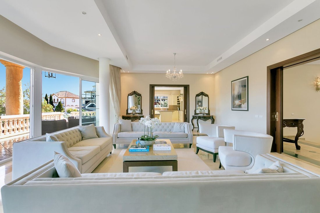Villa in Mijas, Andalusia, Spain 5 - 16327609