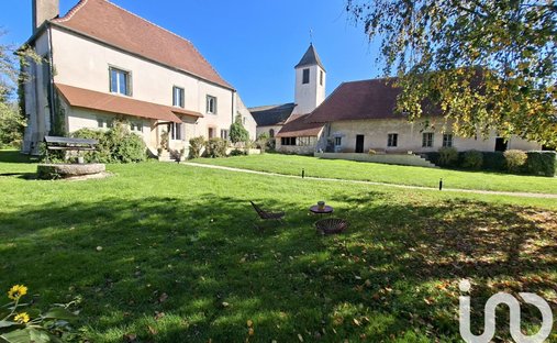 House in Pontoux, Bourgogne – Franche-Comté, France 1