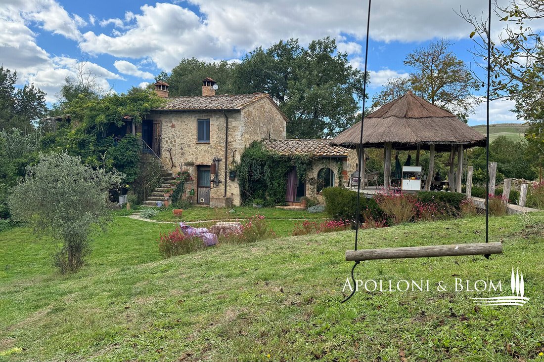 House in Trequanda, Tuscany, Italy 2 - 16327065