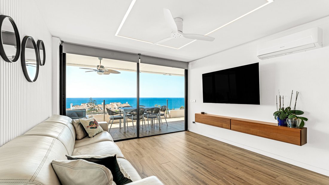 Apartment in Rio Real, Marbella, Andalusia 3 - 16328876