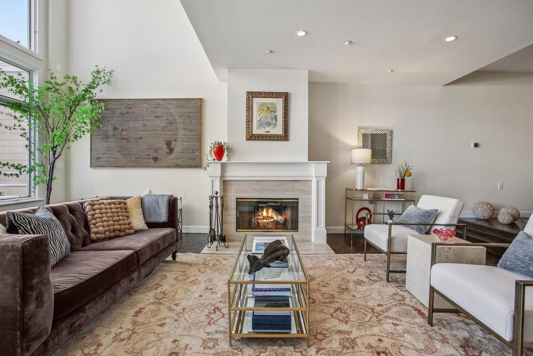 Condo in San Francisco, California, United States 2 - 16167823