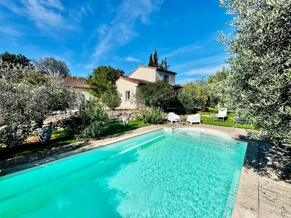 Villa in Malaucène, Provence-Alpes-Côte d'Azur, France 4 - 16329022