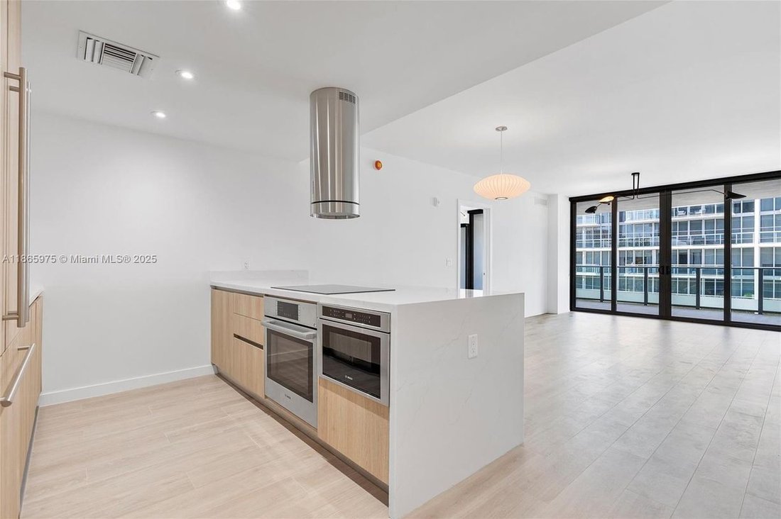 Condo in Bal Harbour, Florida, United States 2 - 16328239