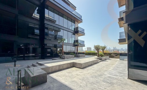 Apartment in Dubai, Dubai, United Arab Emirates 1