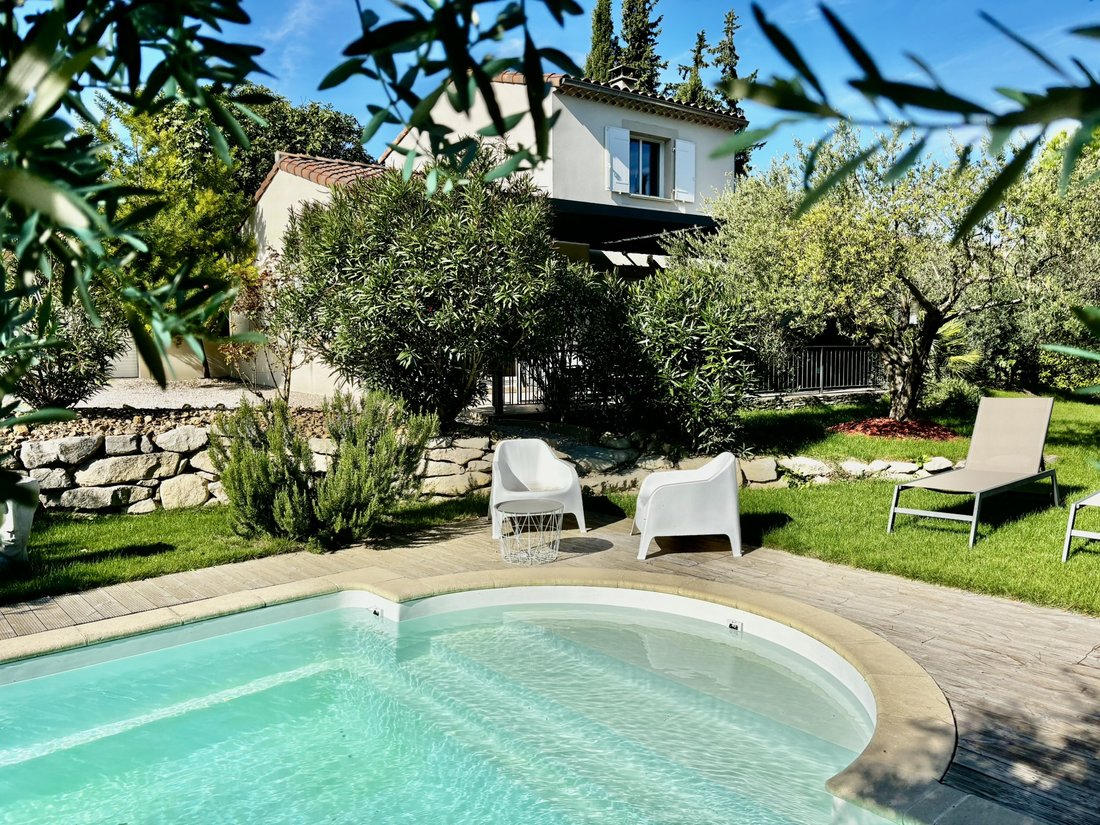 Villa in Malaucène, Provence-Alpes-Côte d'Azur, France 1 - 16327097
