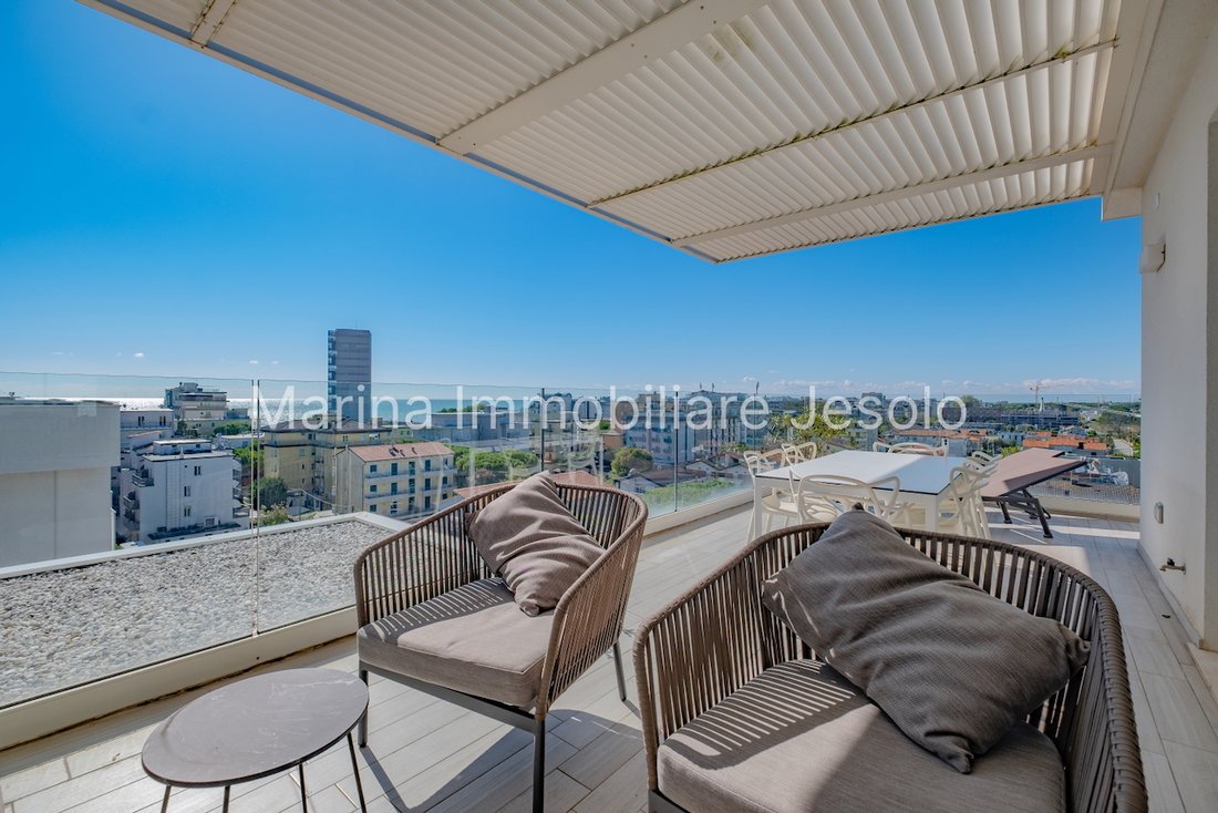 Apartment in Faro-Lido Ovest, Jesolo, Veneto 2 - 16330467