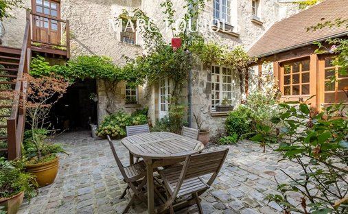 Haus in Senlis, Nordfrankreich, Frankreich 1