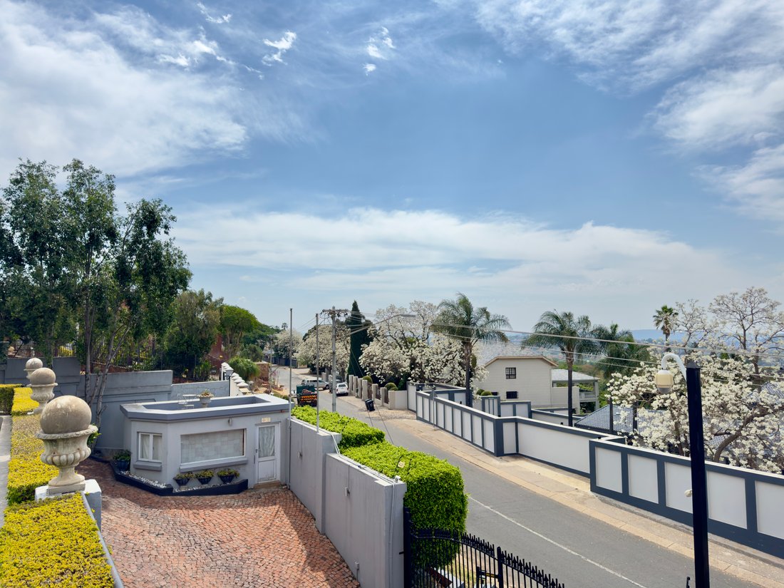 Country House in Groenkloof, Gauteng, South Africa 5 - 16328084