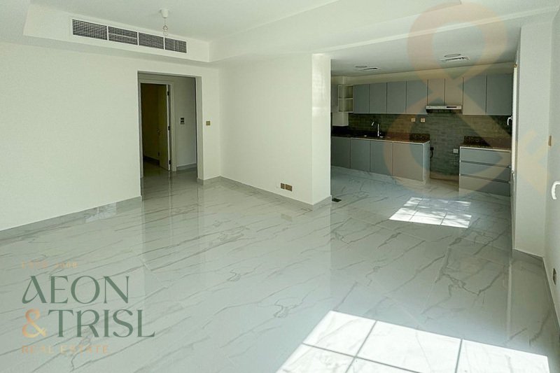 Villa in United Arab Emirates 3 - 16327540