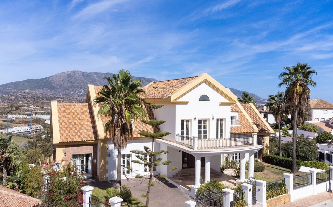 Villa in Mijas, Andalusia, Spain 4 - 16327609