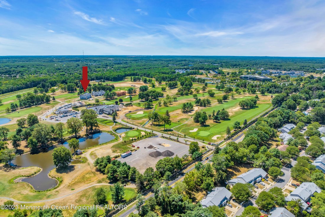 Condo in Tinton Falls, New Jersey, United States 5 - 16326849