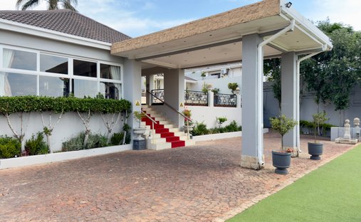 Country House in Pretoria, Gauteng, South Africa 1