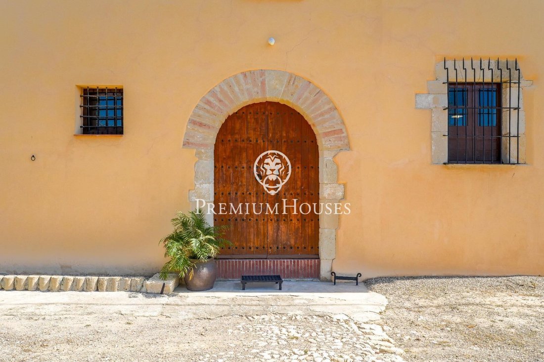 Country House in Castellet i la Gornal, Catalonia, Spain 3 - 16329339
