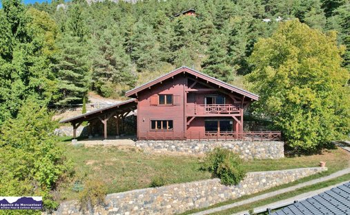 Chalet in Valdeblore, Provence-Alpes-Côte d'Azur, France 1