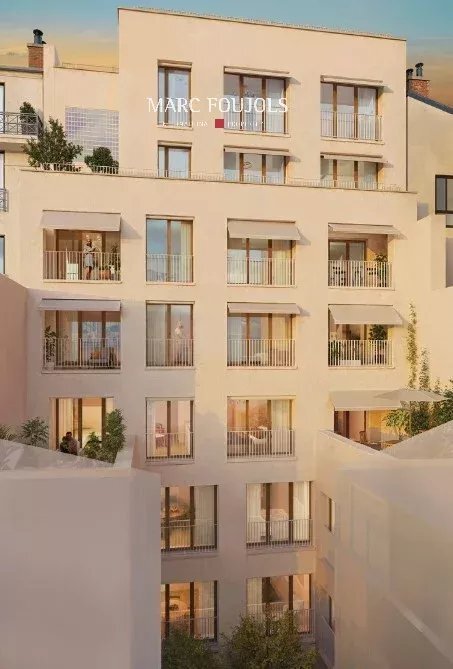 Apartment in Paris 18e Arrondissement, Paris, France 5 - 16329554