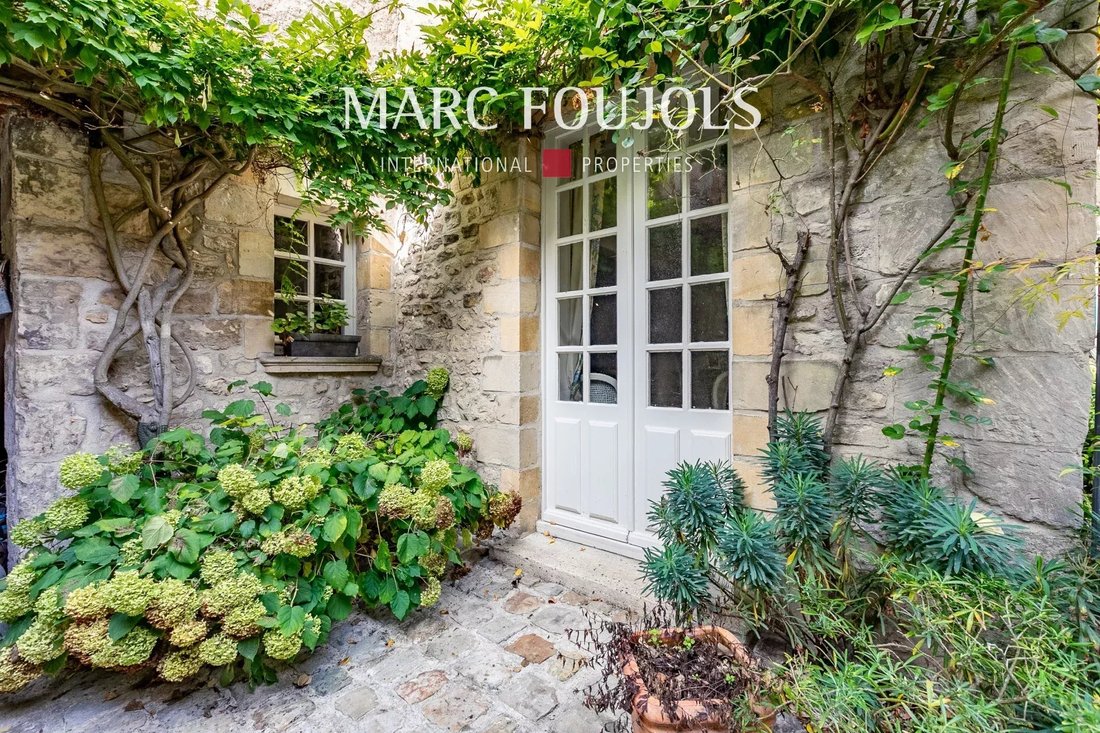 House in Senlis, Hauts-de-France, France 3 - 16327293