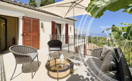 Villa in Saint-Jean-Cap-Ferrat, Provence-Alpes-Côte d'Azur, France 1