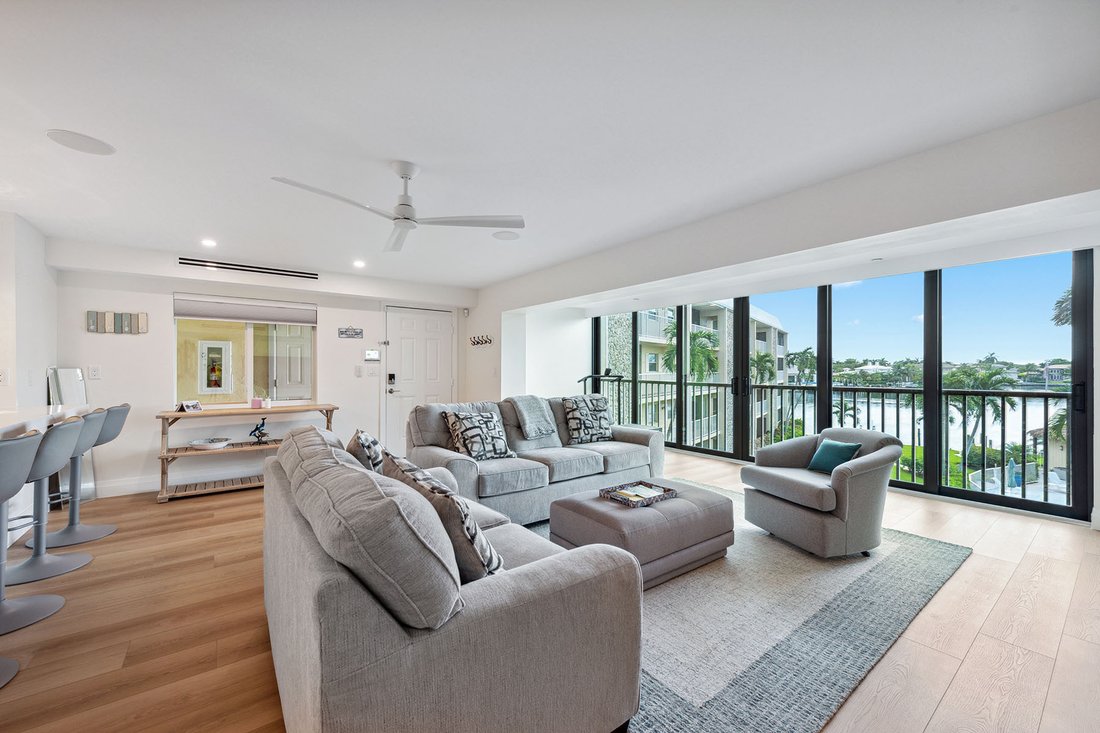 Condo in Naples, Florida, United States 2 - 16324315