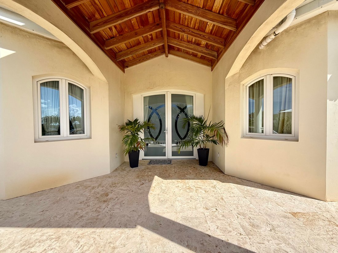 House in Red Hook, St. Thomas, U.S. Virgin Islands 5 - 16330012