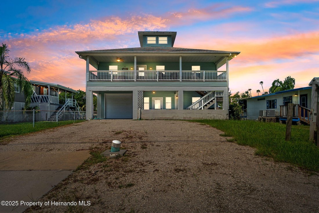 House in Crystal River, Florida, United States 1 - 16328271