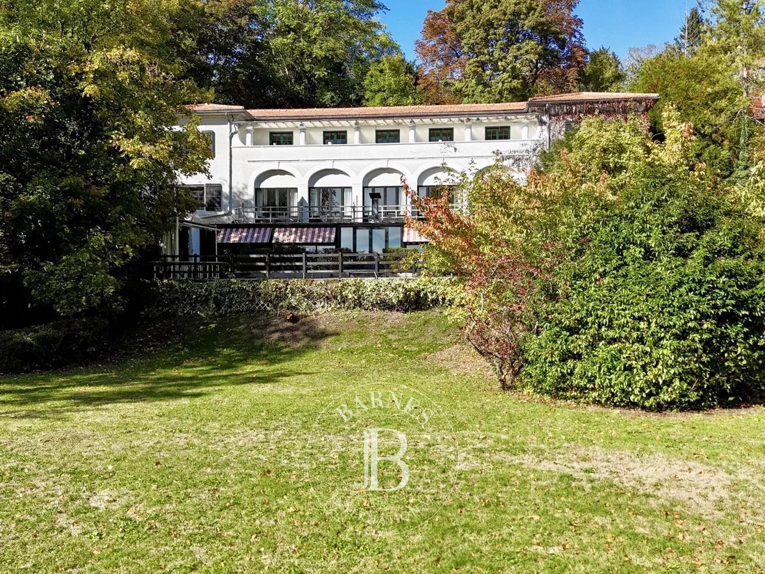 Estate in Centre Ville Nord Ouest, Fontainebleau, France 1 - 16327289