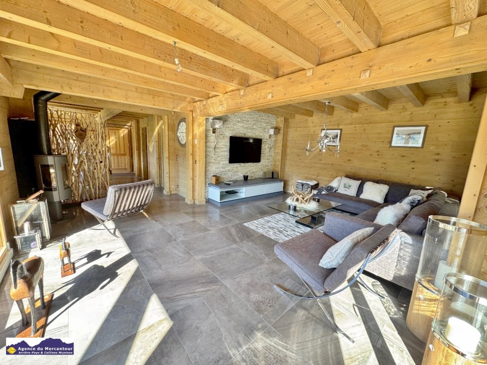 Chalet in Valdeblore, Provence-Alpes-Côte d'Azur, France 3 - 16327110