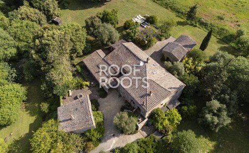 Villa in Sovicille, Tuscany, Italy 1