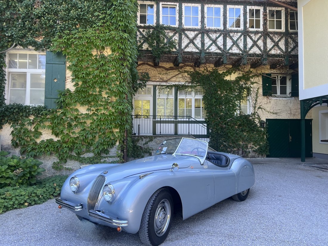 Cabriolet in Salzburg, Salzburg, Austria 3 - 16329392