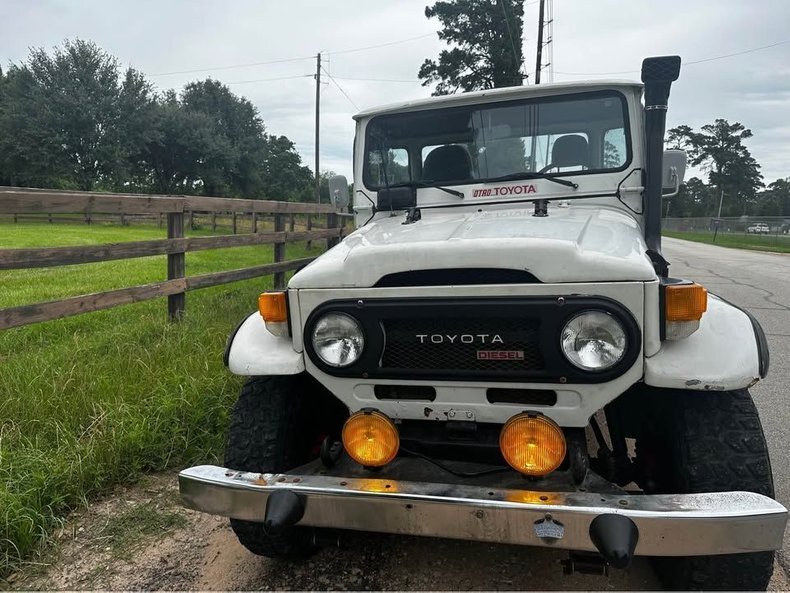 Pickup in Glendale, United States 2 - 16331129