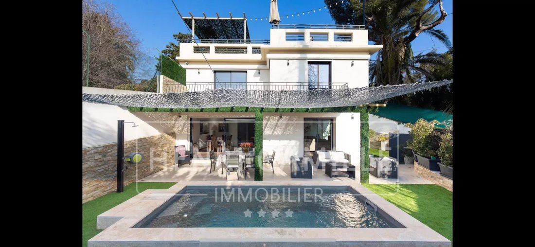 Villa in Cannes, Provence-Alpes-Côte d'Azur, France 4 - 16331096