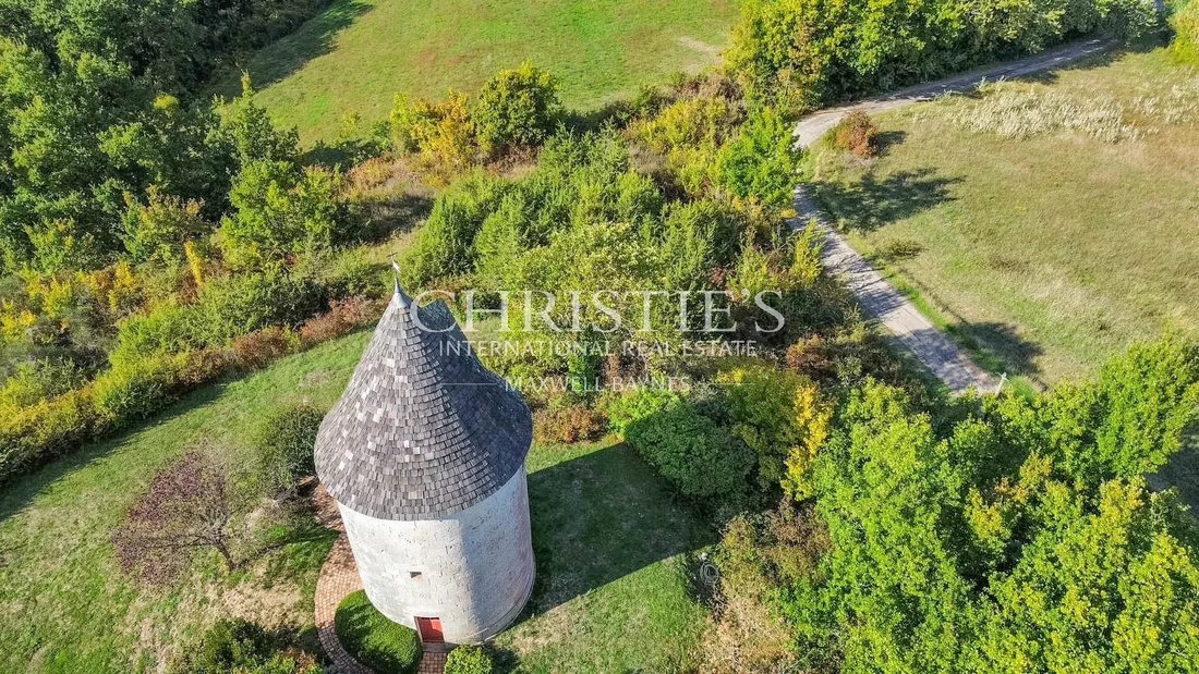 House in Saint-Salvy, Nouvelle-Aquitaine, France 1 - 16277815