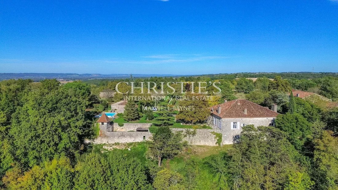 House in Saint-Salvy, Nouvelle-Aquitaine, France 1 - 16277808