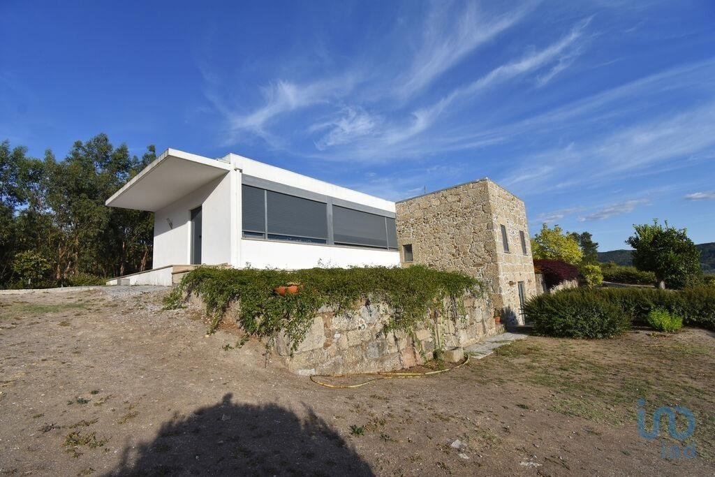 Townhouse in Oliveira do Hospital, Coimbra District, Portugal 2 - 16332687