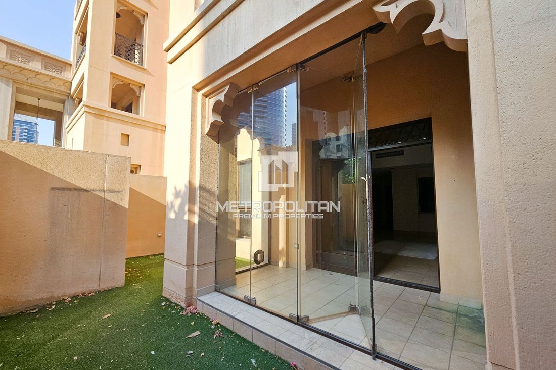 Apartment in Downtown Dubai, Dubai, United Arab Emirates 1 - 15920417