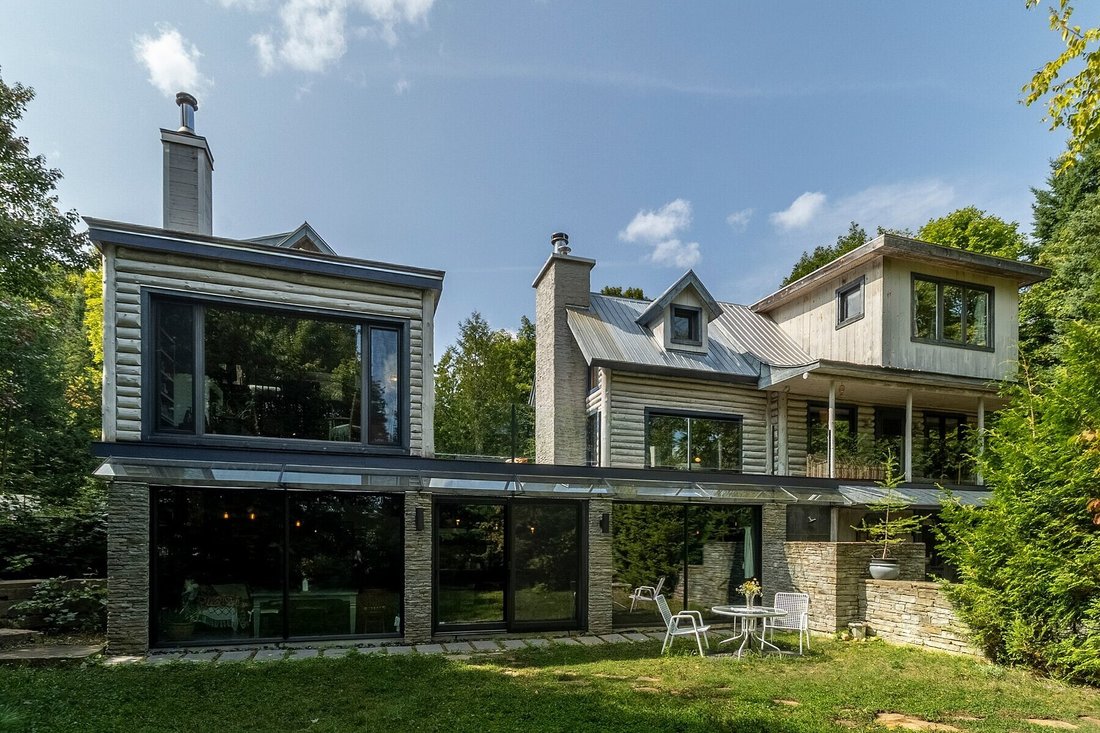 House in Sainte-Lucie-des-Laurentides, Quebec, Quebec, Canada 3 - 16331463