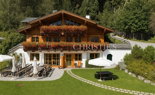 Chalet in Madonna di Campiglio, Trentino – Alto Adige/Südtirol, Italy 1